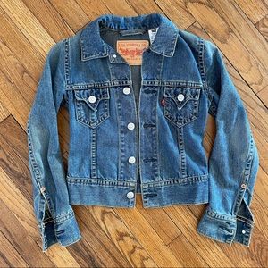 Levi’s denim jean jacket womens XS